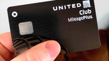 Black United Club Mileage Plus Infinite Card by Chase