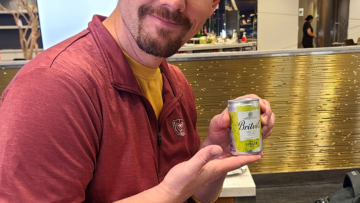 J with a tiny ginger ale at London Heathrow United Club Lounge - a fee-based credit card perk