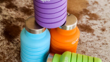 Collection of Que collapsible water bottles