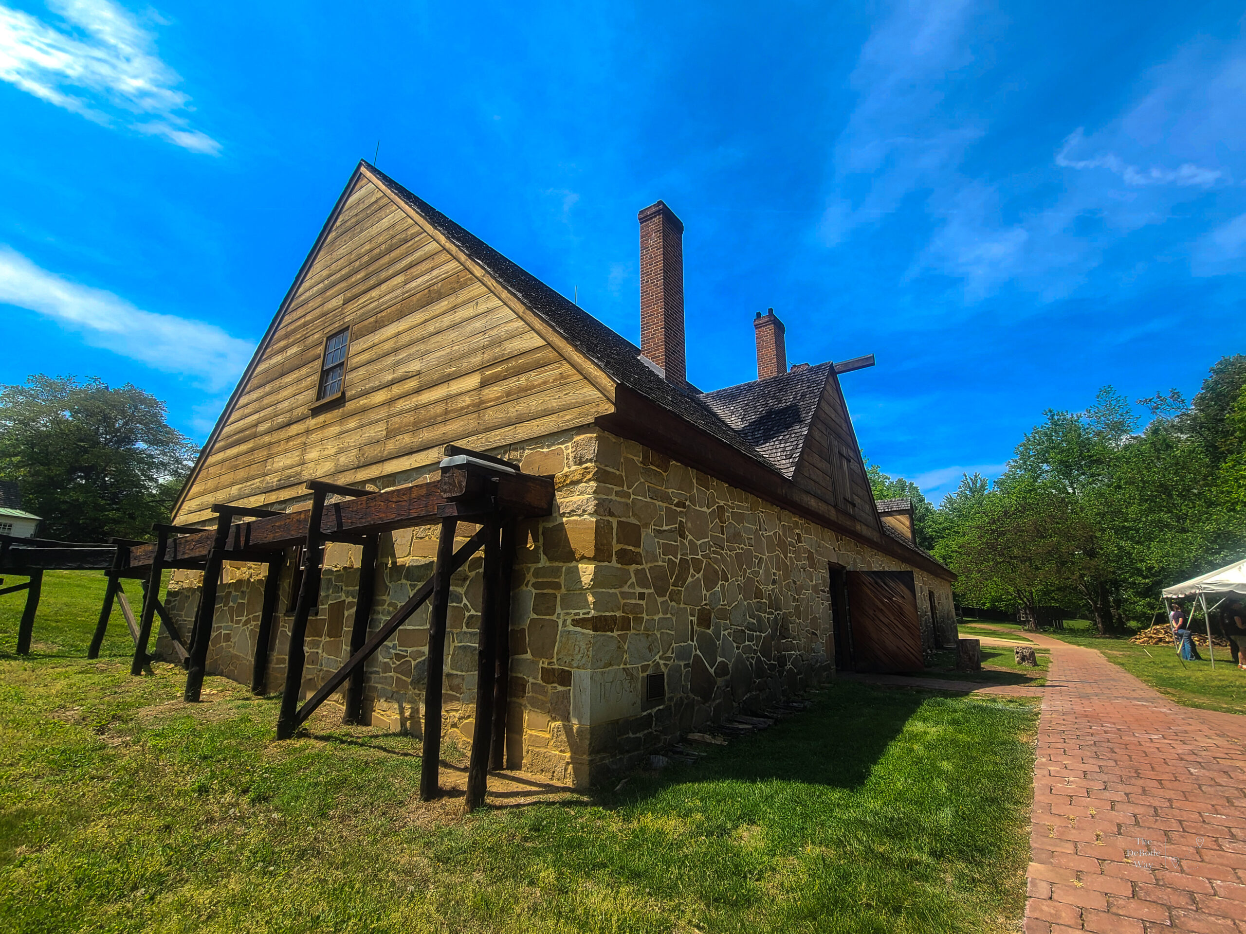 George Washington's recreated distillery building at Mount Vernon